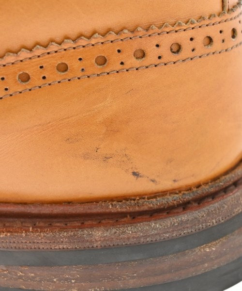 Tricker's 靴子