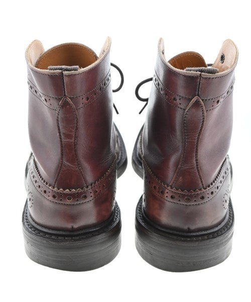 Tricker's 靴子
