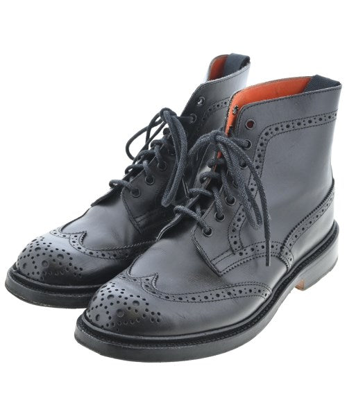 Tricker's 靴子