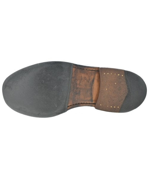 Tricker's 靴子