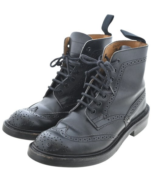 Tricker's 靴子