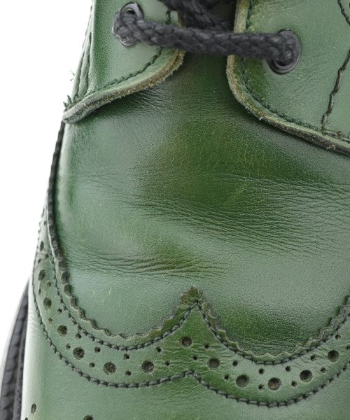 Tricker's 靴子