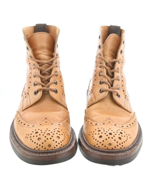 Tricker's 靴子