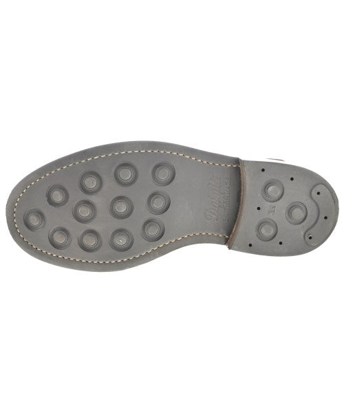 Tricker's 靴子