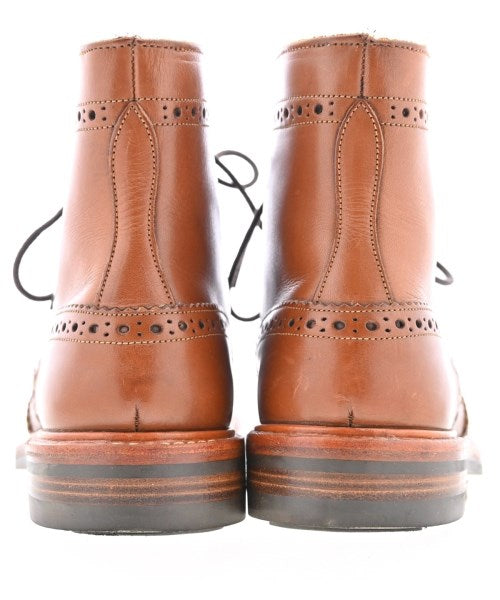 Tricker's 靴子