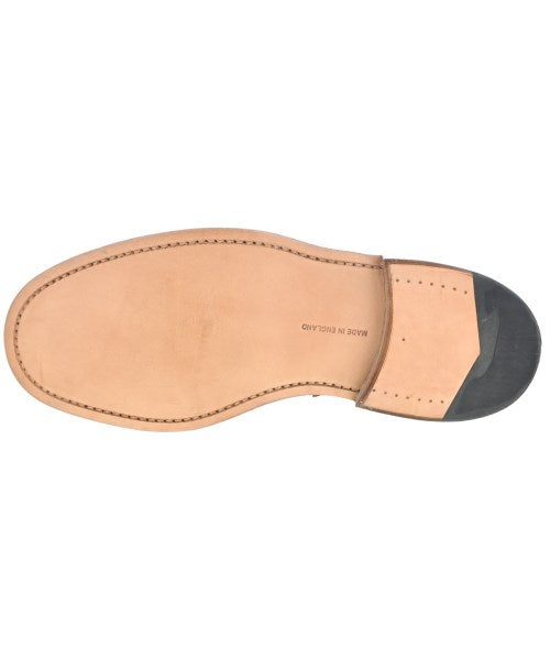 Tricker's 靴子