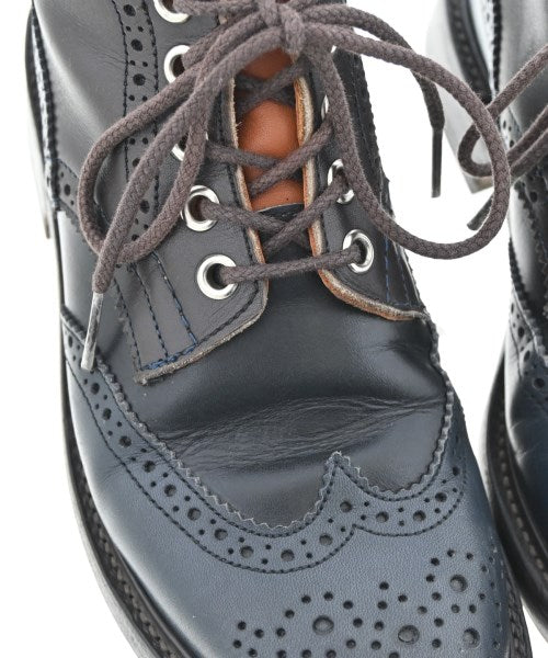 Tricker's 靴子