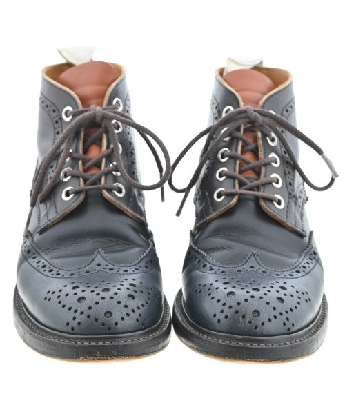 Tricker's 靴子