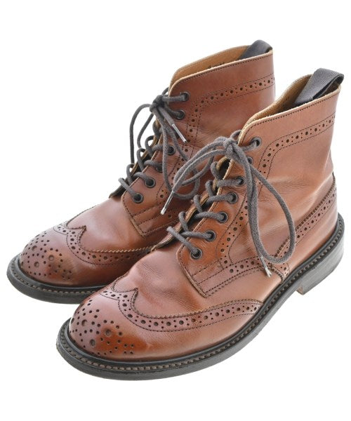 Tricker's 靴子