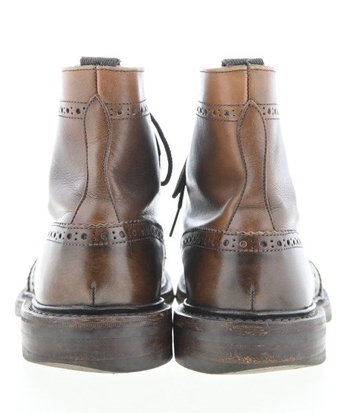Tricker's 靴子