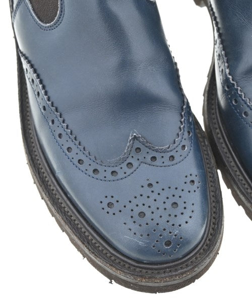 Tricker's 靴子