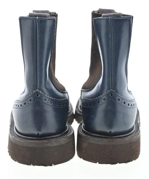 Tricker's 靴子