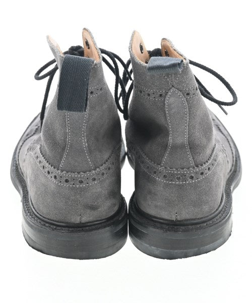 Tricker's 靴子