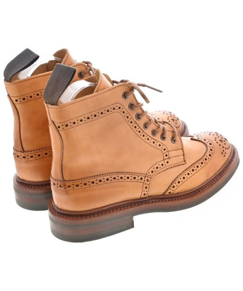Tricker's 靴子