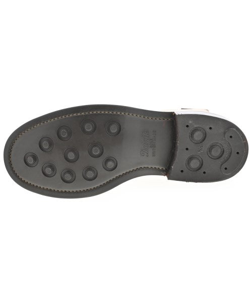 Tricker's 靴子