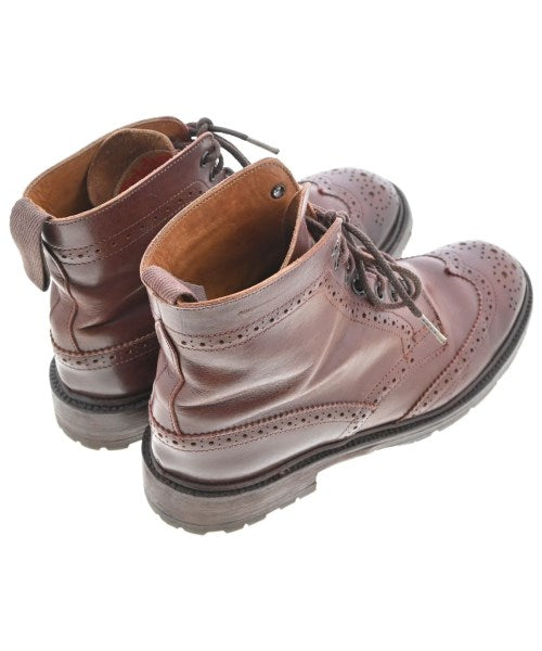 Tricker's 靴子