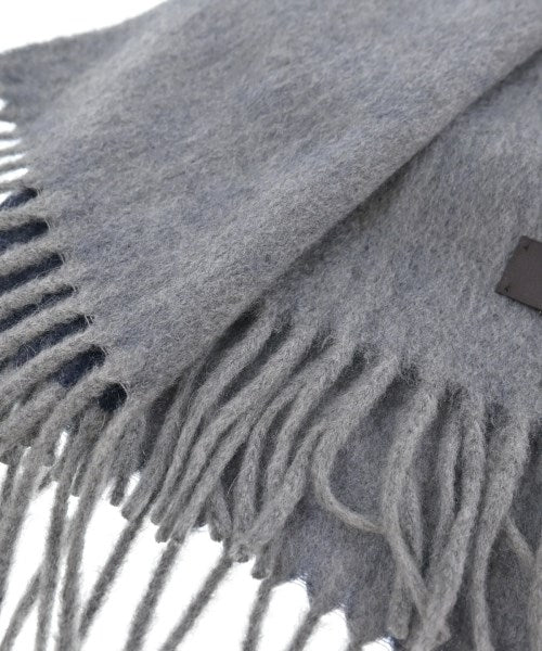 Loro Piana 冬季圍巾