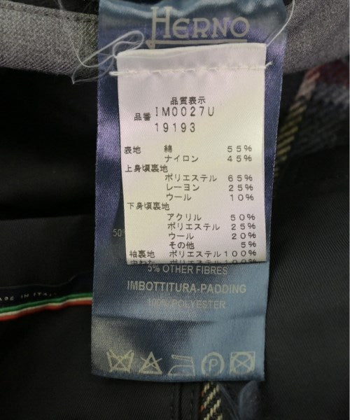 HERNO 支撐領外套