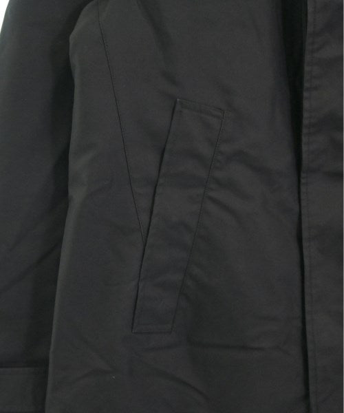 HERNO 支撐領外套