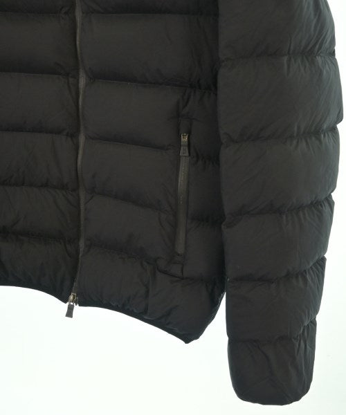 HERNO 羽絨夾克/背心