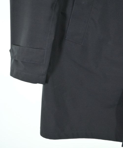 HERNO 支撐領外套