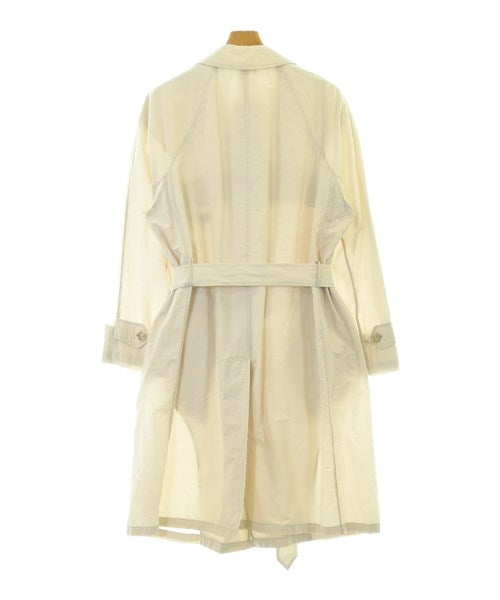 HERNO 支撐領外套