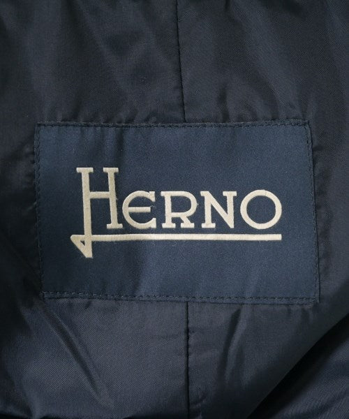 HERNO 支撐領外套