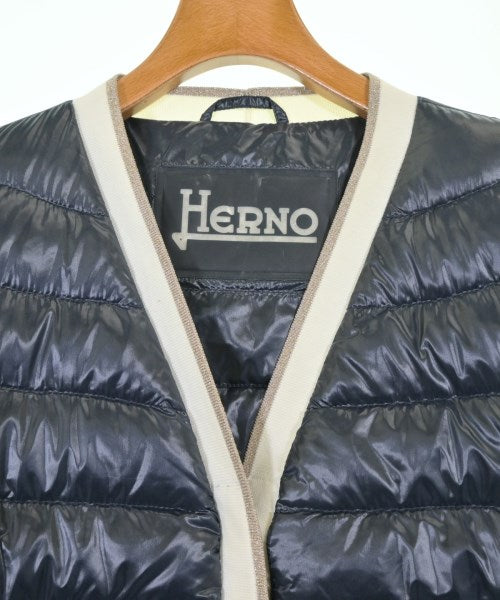 HERNO 羽絨夾克/背心