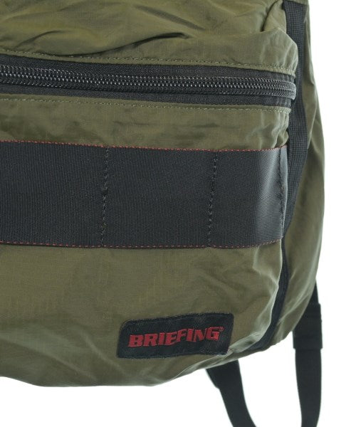 BRIEFING 背包