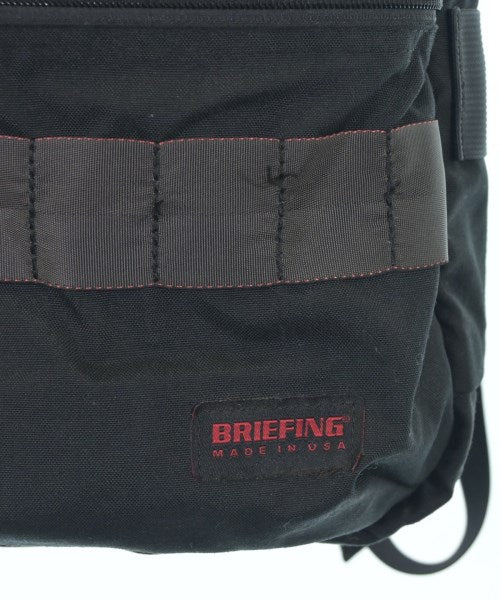 BRIEFING 背包