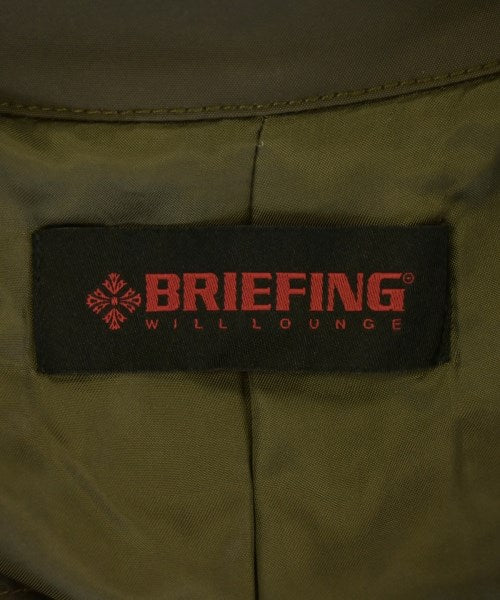 BRIEFING 支撐領外套