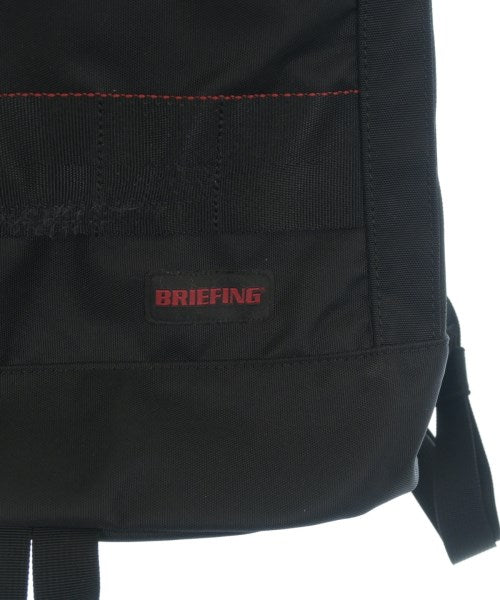 BRIEFING 背包