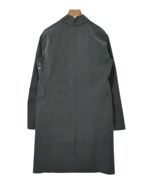 MACKINTOSH 支撐領外套