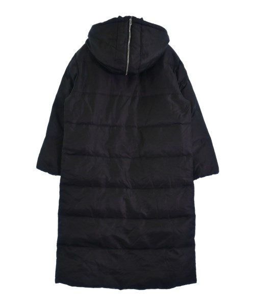 BURBERRY 羽絨大衣