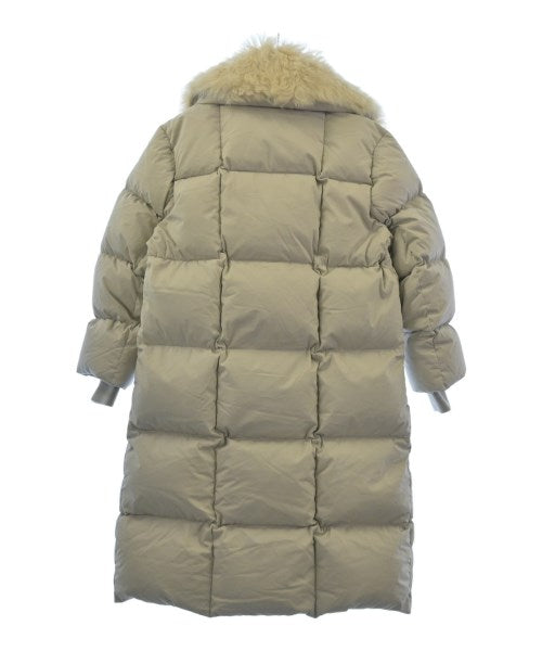 BURBERRY 羽絨大衣