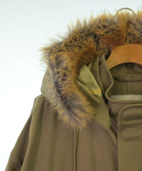 BURBERRY 現代外套