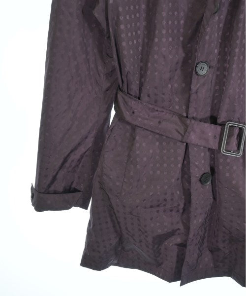 BURBERRY 支撐領外套
