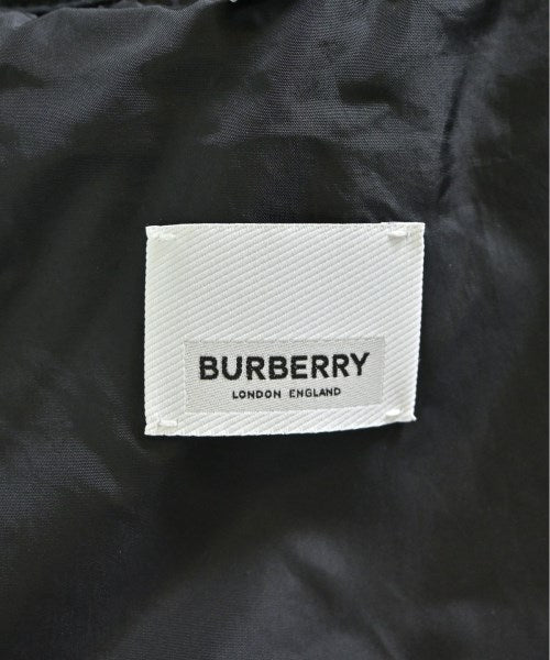BURBERRY 支撐領外套