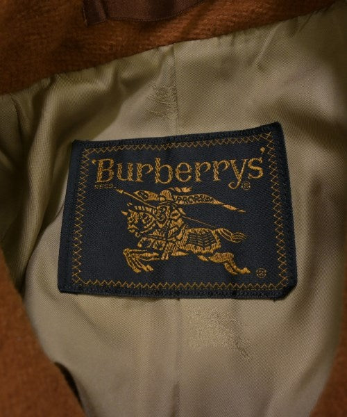 BURBERRY 支撐領外套