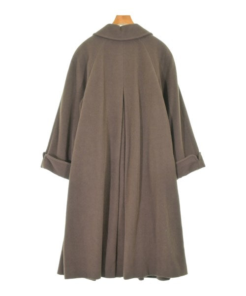 BURBERRY 支撐領外套