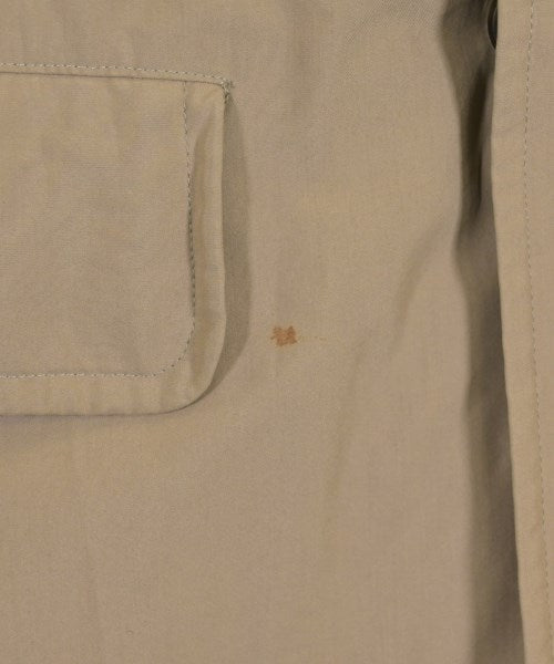 BURBERRY 支撐領外套