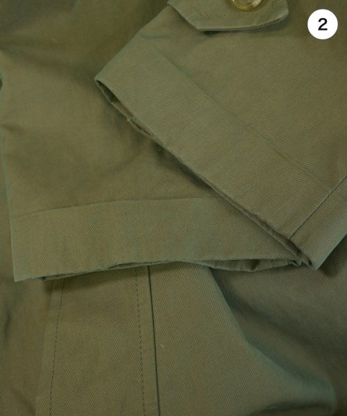 BURBERRY 支撐領外套