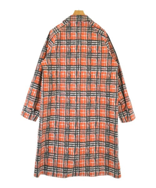 BURBERRY 支撐領外套