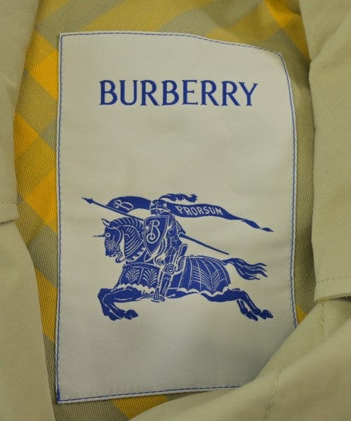 BURBERRY 支撐領外套