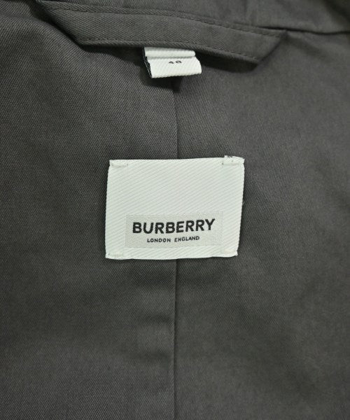 BURBERRY 支撐領外套