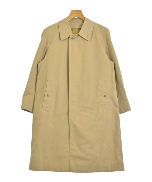 BURBERRY 支撐領外套