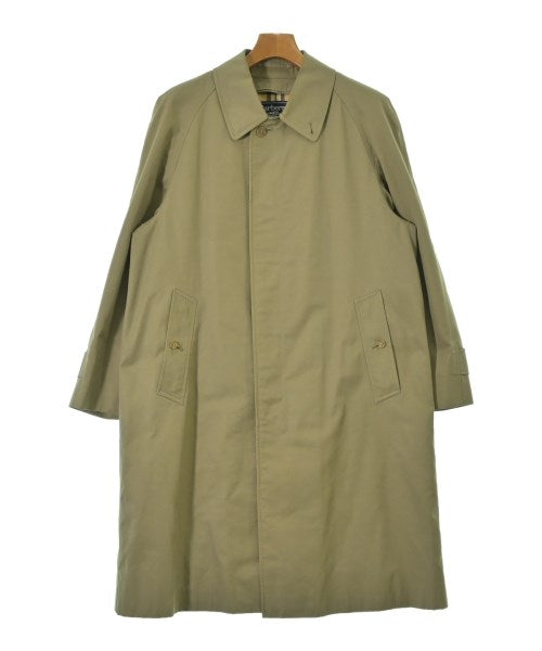 BURBERRY 支撐領外套