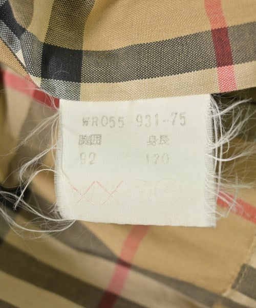 BURBERRY 支撐領外套