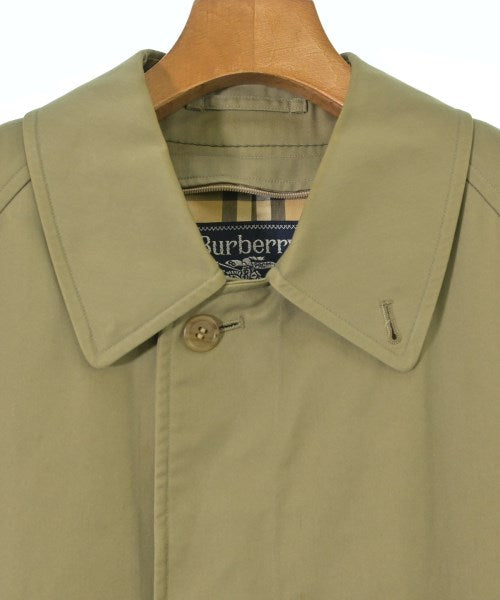 BURBERRY 支撐領外套
