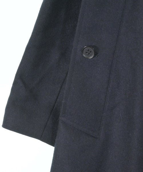 BURBERRY 支撐領外套